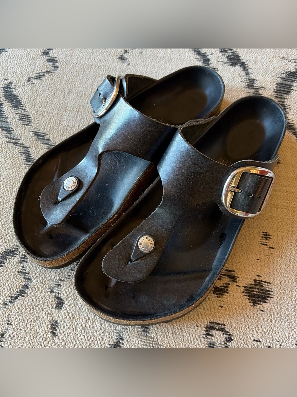 Birkenstock Gizeh Big Buckle Leather Sandal Size 39